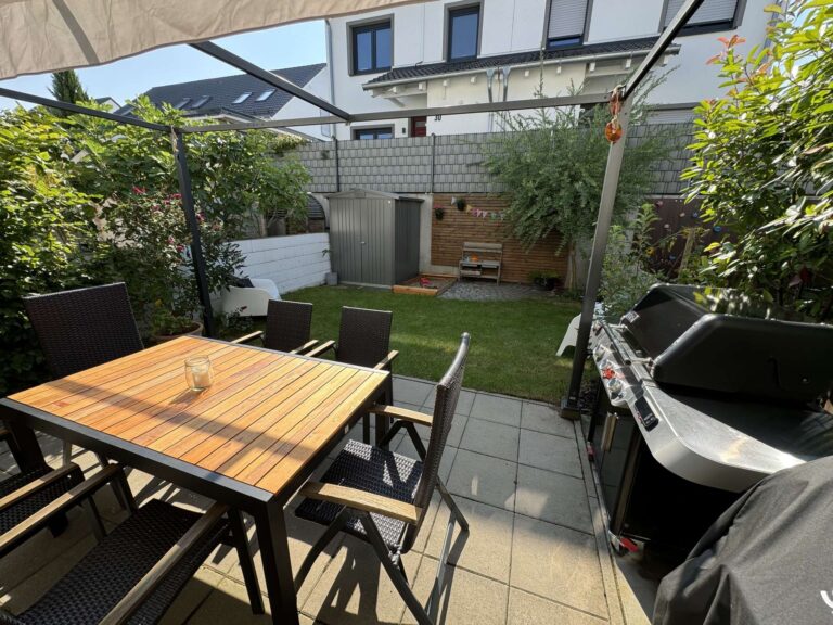 Terrasse + Garten