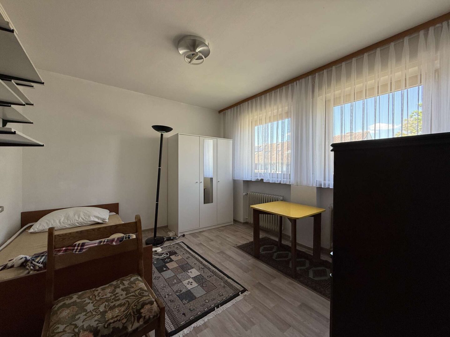 Schlafzimmer 2
