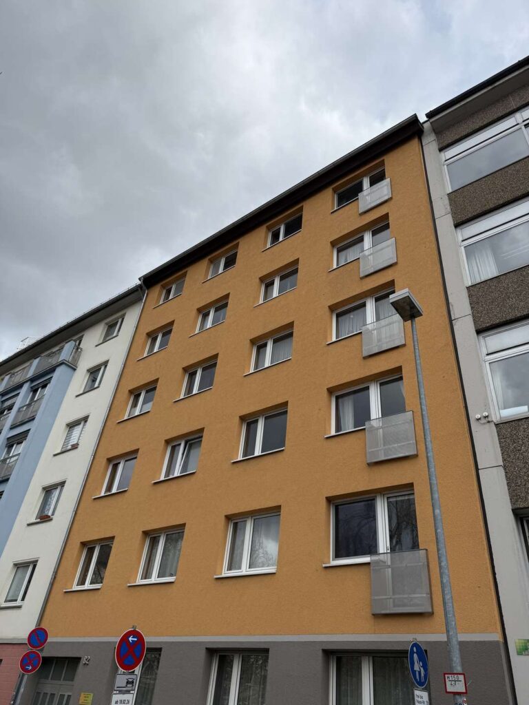 Straßenansicht