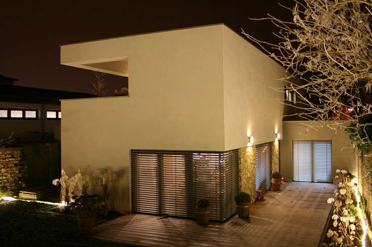 Haus bei Nacht