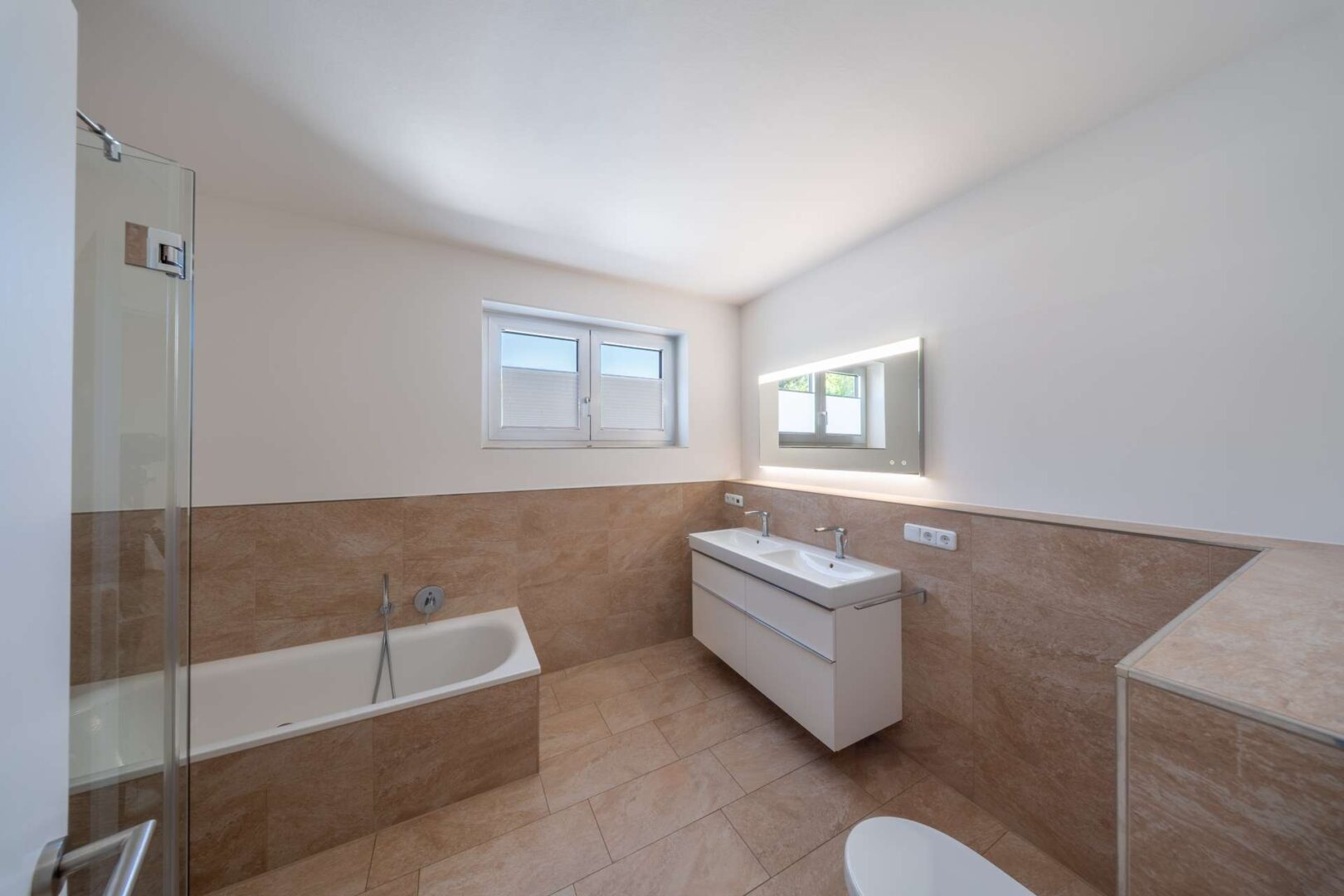 Badezimmer EG