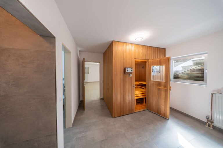 Sauna Kellergeschoss